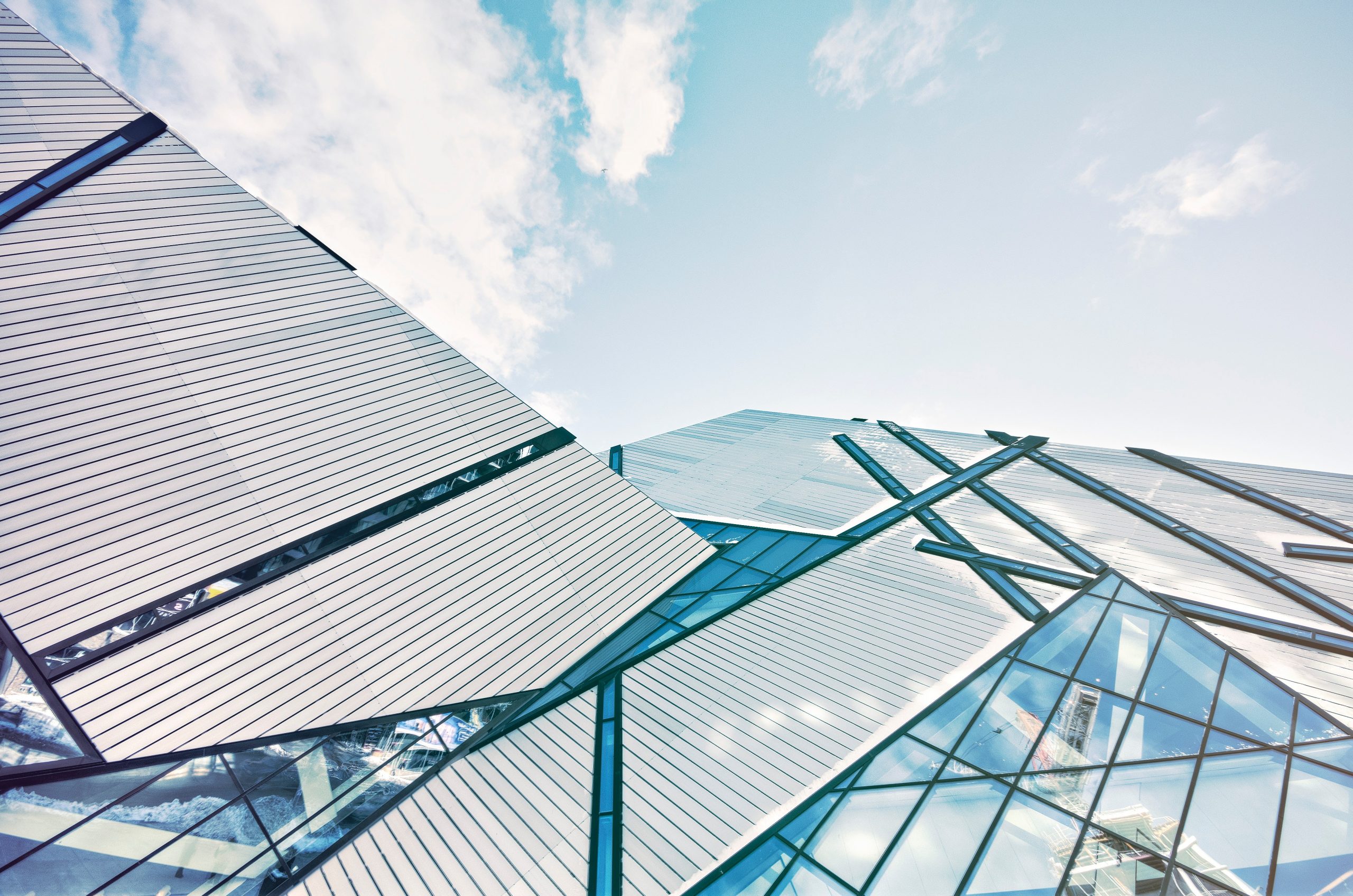 edificio de cristal Carpintería PVC